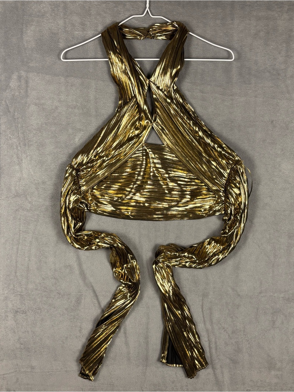 Fab'rik Gold Metallic Pleated Halter Wrap Crop Top Keyhole Size L